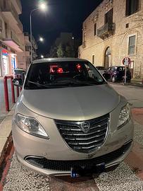 Lancia Ypsilon 1,3 mjt anno 2014