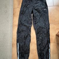 Set antipioggia, copri pantaloni e copri scarpe,