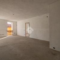 3 LOCALI A LUMEZZANE
