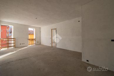 3 LOCALI A LUMEZZANE