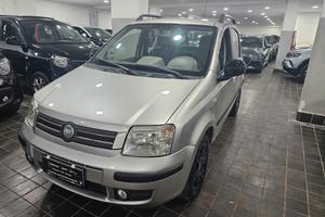 NUOVA FIAT PANDA EMOTION 1.2 BENZ 60CV - AUTO COME