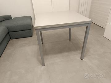 TAVOLO ALLUNGABILE