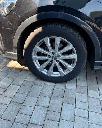 Gomme invernali, cerchi originali Audi 225/50/ R18