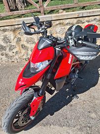 Ducati hypermotard 950