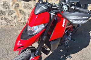 Ducati hypermotard 950