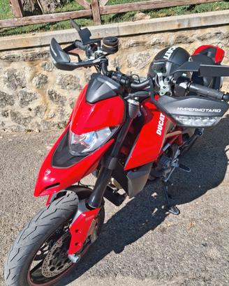 Ducati hypermotard 950