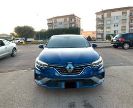 Renault Megane Plug-in Hybrid R.S. Line