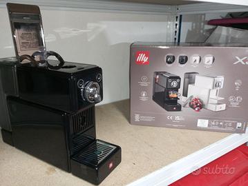 MACCHINA DA CAFFÈ ILLY X3
