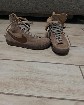 Nike Blazer High Camoscio Marrone con Pelliccia