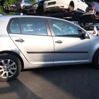 VW GOLF 2001 SOLO PER RICAMBI