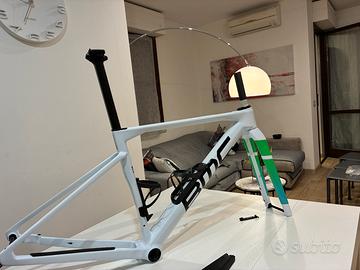 BMC KAIUS 01 GRAVEL  WHITE Telaio Carbon Disc