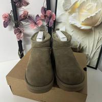 Stivali da neve UGG Mini taglia / 36
