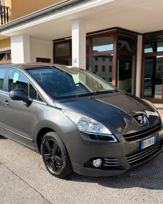 Peugeot 5008 2.0 HDi 163CV aut. Féline