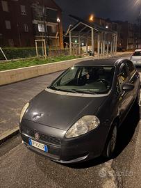 Fiat punto 1.2 benzina con motore da rivedere