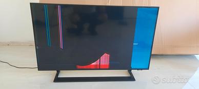 SAMSUNG SMART TV FUNZIONANTE MA SCHERMO ROTTO