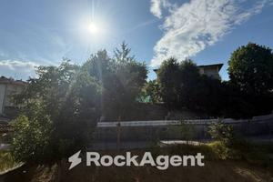 SOLIGNANO (PR) - TRILOCALE MANSARDATO 2