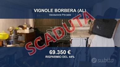Immobile in asta di 174 m² con box auto a Vignole 