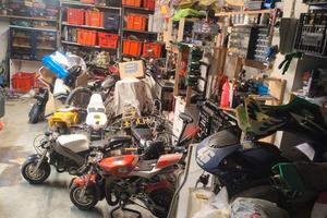 diverse minimoto e ricambi blata polini e repliche