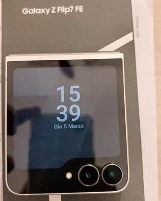 Samsung Galaxy ZFLIP 7 FE 8GB 256 Gb white