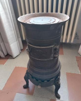Stufa a legna/carbone i ghisa primi del 900