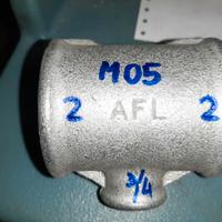 raccordo idraulico a "T"