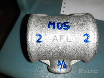 raccordo idraulico a "T"