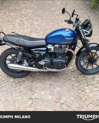 TRIUMPH Street Twin 900