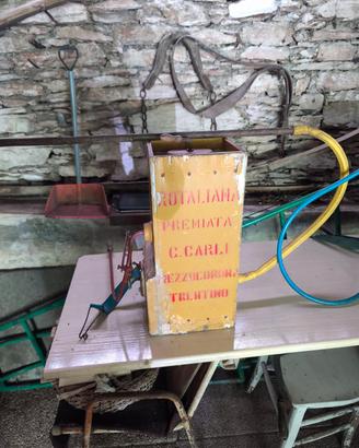Macchina solforatrice in legno