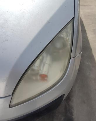 MITSUBISHI COLT 2006 FARO ANTERIORE SX/DX