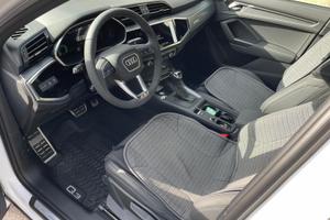 Audi Q3 sline Quattro suv