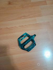  pedale di ferro per bicicletta 