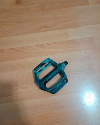  pedale di ferro per bicicletta 