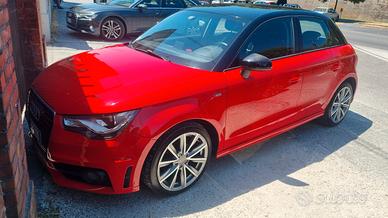 AUDI A1 SPORTBACK S.LINE S TRONIC