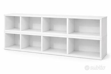 2 set di librerie da parete (1 quadrata e 1 lunga)