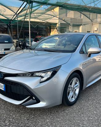 Toyota Corolla 1.8 Hybrid Business