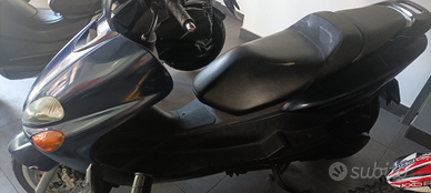 Yamaha 150 passaggio incluso