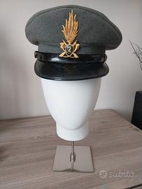 Berretto Guardia di Finanza vintage.
