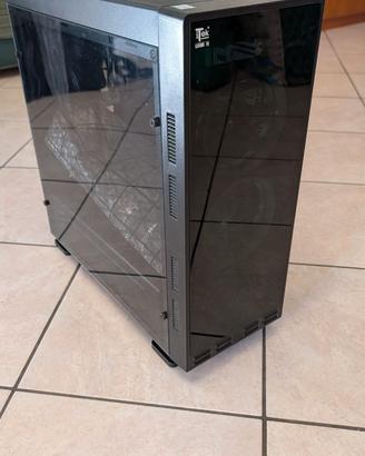 Case iTek Mid Tower per PC Gaming in Ottime Condiz