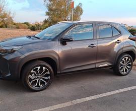TOYOTA Yaris Cross - 2022