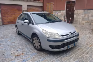 Citroen C4 1.4 Benzina/GPL (2007) - 218.000 km 