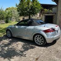 Audi TT Cabrio/Roadster 2.0 Tfsi UNIPRO