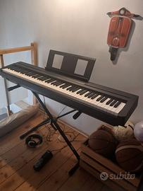 Pianoforte digitale YAMAHA P45