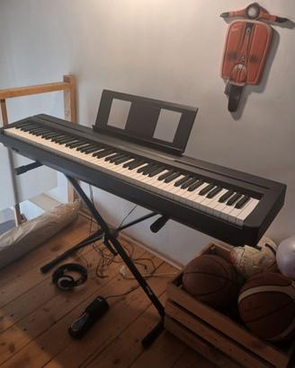 Pianoforte digitale YAMAHA P45
