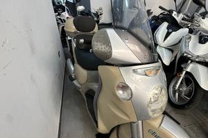 Aprilia Scarabeo 500