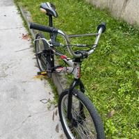 Bicicletta BMX