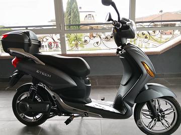Bici elettrica scooter