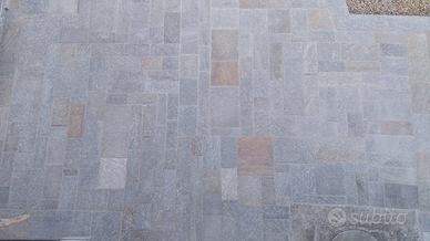 Pietra di Luserna scozzese fiammata