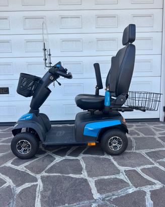 Scooter elettrico per anziani/disabili INVACARE