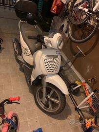Scarabeo 200 net
