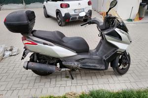 Kymco downtown 300 i